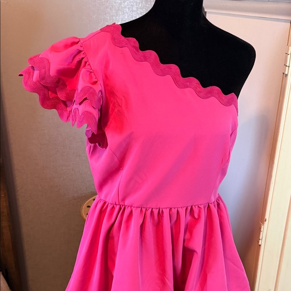 Main Strip Fuchsia One-Shoulder Ruffle Mini Dress - Picture 7 of 10